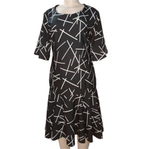 Women Black Patterned Monochrome Hip Drop Dress