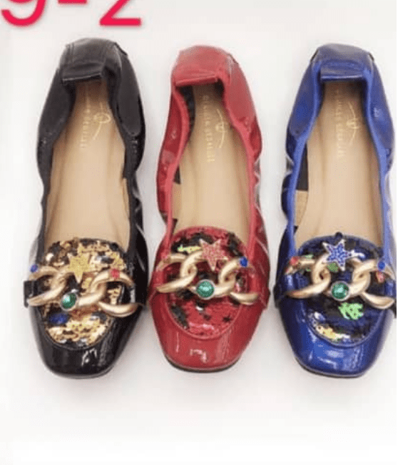 ladies flat patent shoes