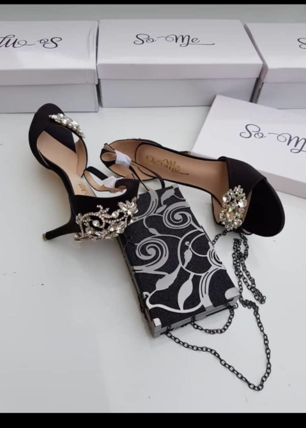 Women So Me Sandals with Matching Clutch Purse