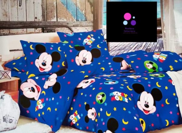 Mickey Mouse Duvet & Bed Sheet - 4 Pillow Cases