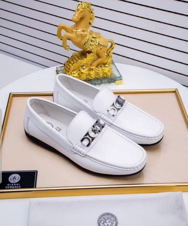 DESIGNERS WHITE MOCCASIN LOAFERS FOR MEN