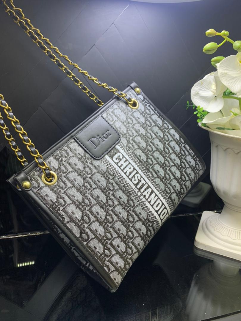 Black Micaela Quilted Chain Bag - CHARLES & KEITH PH-demhanvico.com.vn