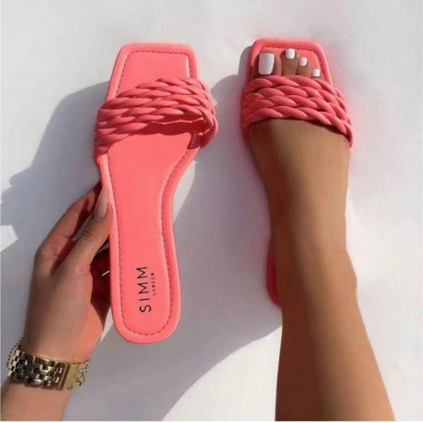 Ladies Flat Knitted Flap Designed Women Slippers