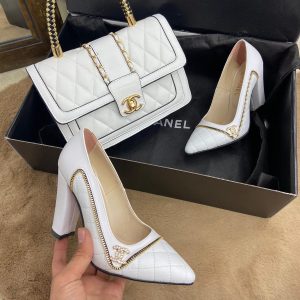 Women Court Shoe And Handbag