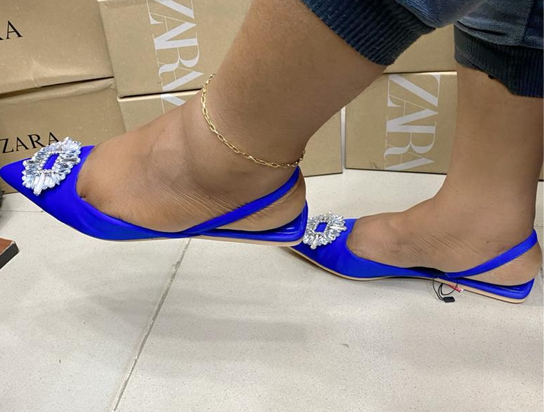 Zara gold sandals Size 2 Adult – Nearly New Kids-sgquangbinhtourist.com.vn