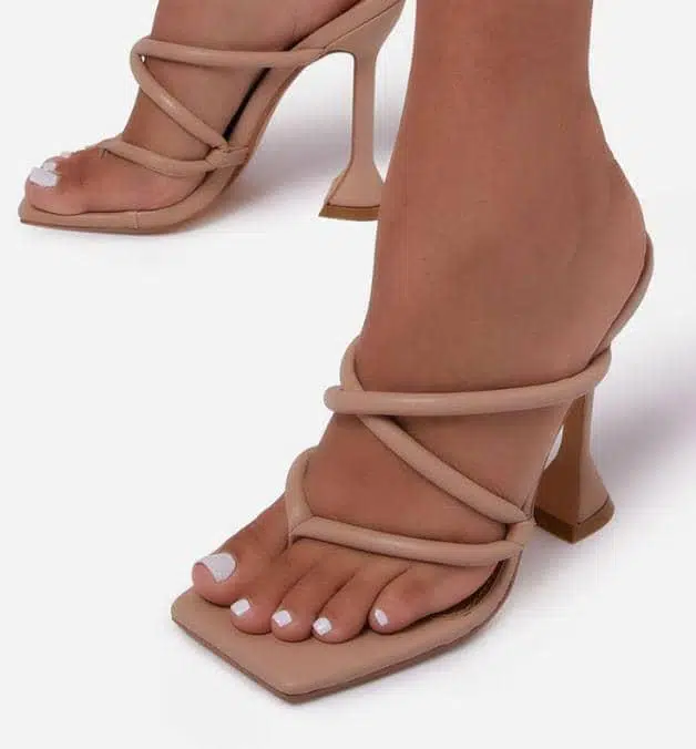 New Golden Crystal Embellished Platform Sandals Design Chunky Heels  Rhinestones High Heeled Block Heel Sandal Luxury Designer Shoes For Women  From Lingfen, $101.49 | DHgate.Com
