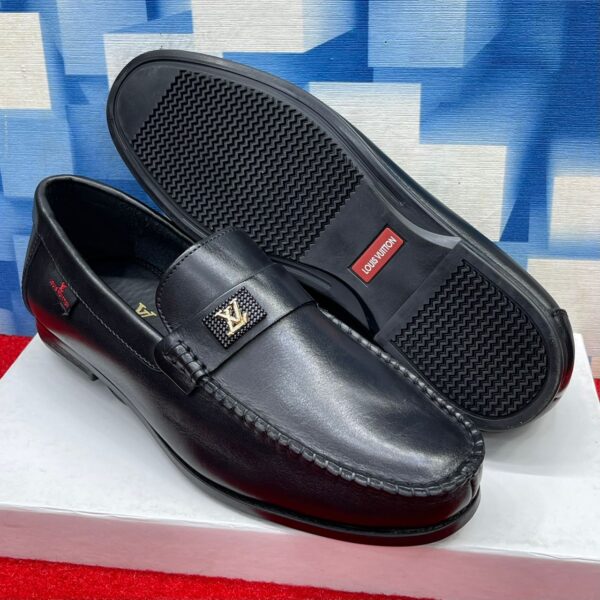 HIGH QUALITY LEATHER MENS LOAFERS SHOE for CartRollers Marketplace For Shopping Online, Fashion, Electronics, Phones, Computers and Buy Men Shoe, Home Appliances, Kitchenwares, Groceries Accessories,ankara, Aso Ebi, Beads, Boys Casual Wears, Children Children's Wears ,Corporate Shoes, Cosmetics Dress ,Dresses Fashion, Girls' Dresses ,Girls' Wears, Hair Care ,Jewelries ,Jewelry Kids, Kids' Fashion Ladies ,Wears Lapel Pins, Loafers Shoe Men ,Men's Caftan, Men's Casual Soes, Men's Fashion, Men's Shoes, Men's Wears, Moccasin Shoe, Natural Hair, In Lagos Nigeria