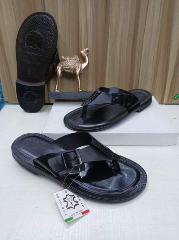 UNIQUE PALM SLIDESLIPPERS for CartRollers Marketplace For Shopping Online, Fashion, Electronics, Phones, Computers and Buy Men Shoe, Home Appliances, Kitchenwares, Groceries Accessories,ankara, Aso Ebi, Beads, Boys Casual Wears, Children Children's Wears ,Corporate Shoes, Cosmetics Dress ,Dresses Fashion, Girls' Dresses ,Girls' Wears, Hair Care ,Jewelries ,Jewelry Kids, Kids' Fashion Ladies ,Wears Lapel Pins, Loafers Shoe Men ,Men's Caftan, Men's Casual Soes, Men's Fashion, Men's Shoes, Men's Wears, Moccasin Shoe, Natural Hair, In Lagos Nigeria