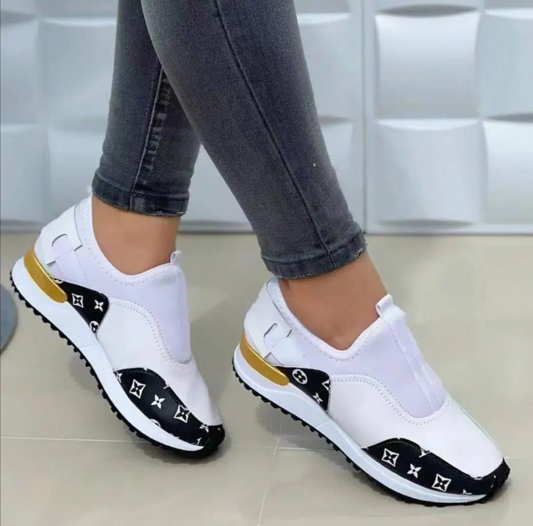 Nike Air Women Sneaker Shoes Tennis Size 9 | eBay