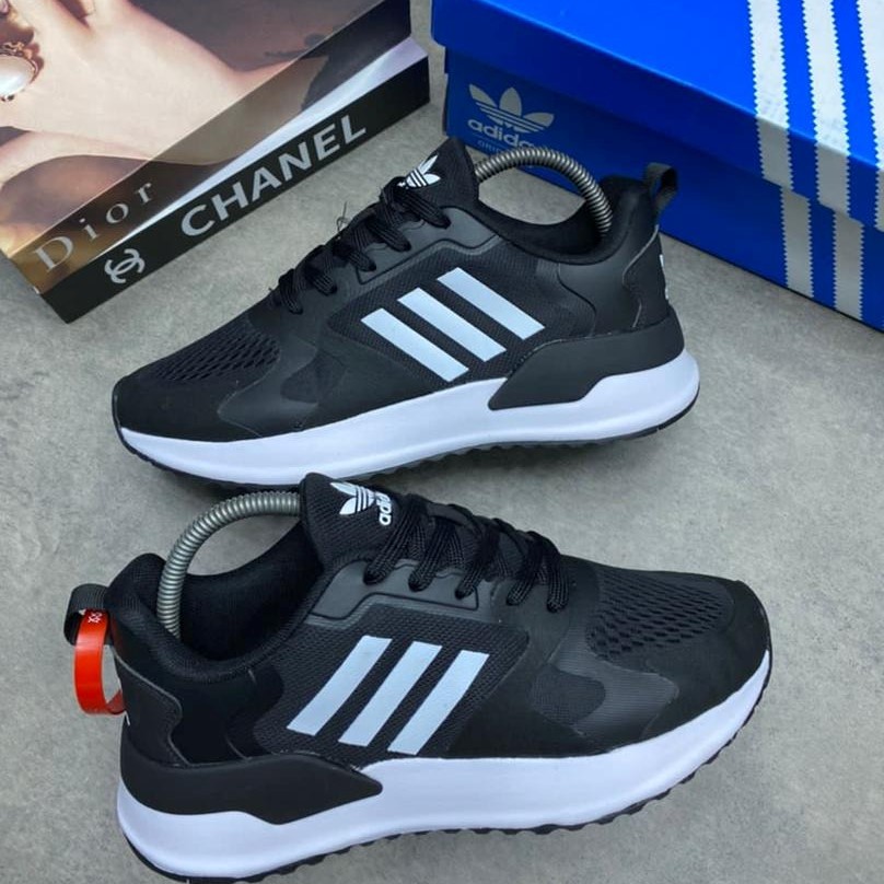 UNISEX TRAINERS SNEAKERS