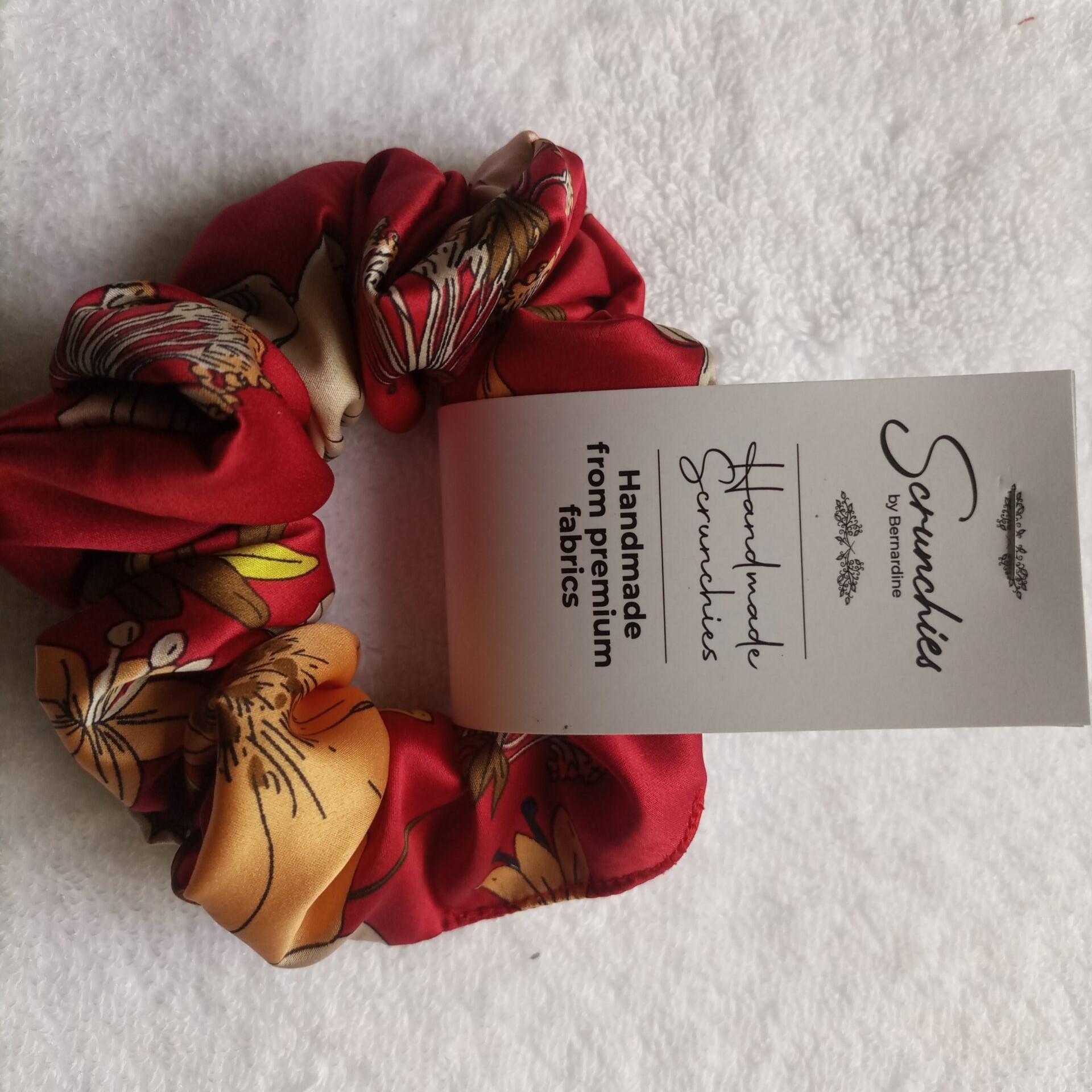 Valentine Sales - 6 pieces Satin Scrunchies
