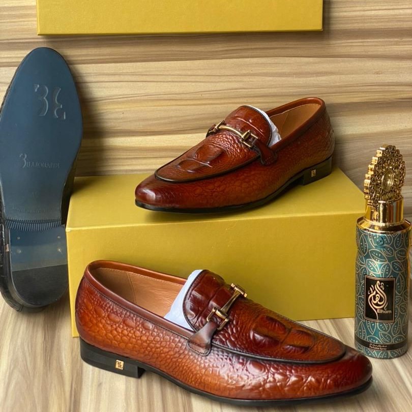 CORPORATE DESIGNER LEATHER LOAFERS