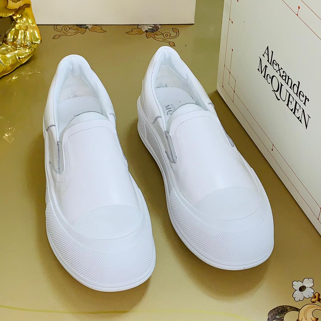 DESIGNERS SLIP-ON LEATHER TRAINER SNEAKERS