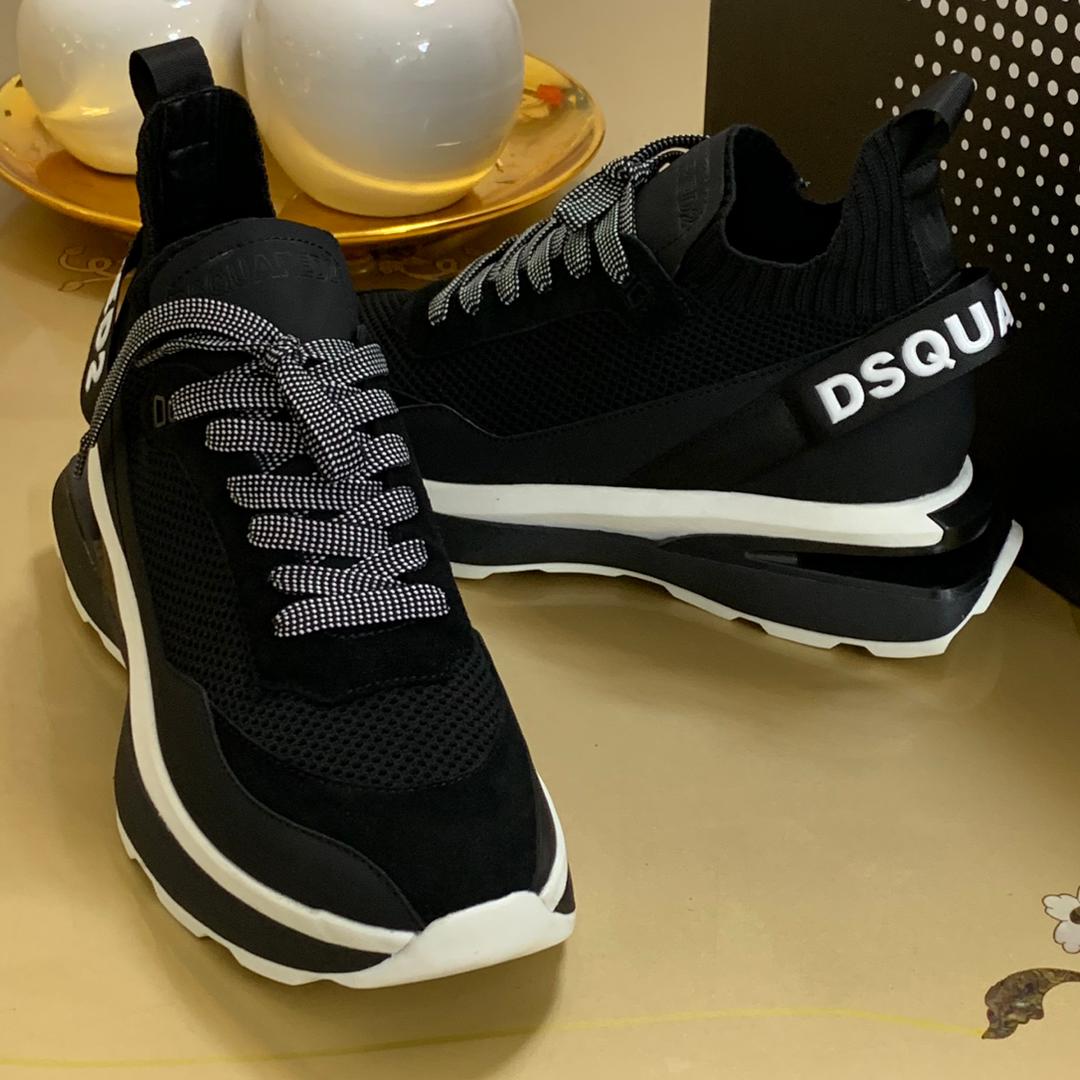 PANELLED CONTRAST DESIGNERS SNEAKERS