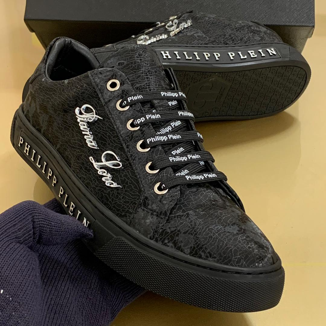 PP DESIGNER LUXURY HIGH-QUALITY LACEUP SNEAKERS
